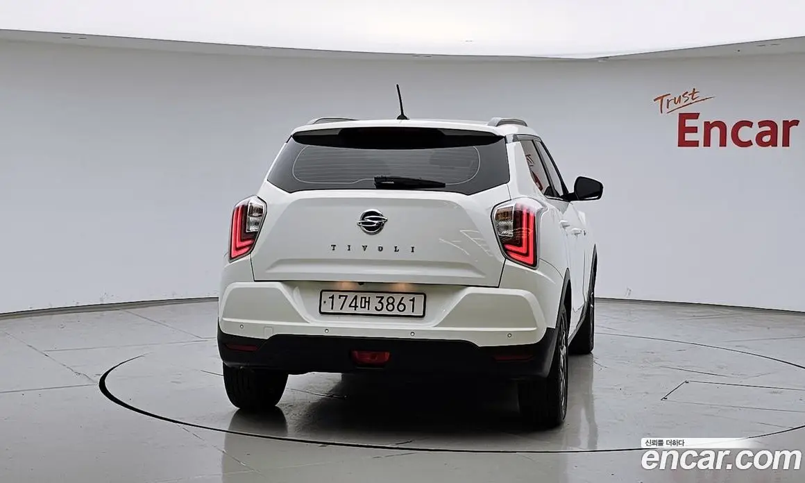 SsangYong TIBOLI 2022 1.5 автомат (гидро), фото 4 SsangYong TIBOLI 2022 1.5 автомат (гидро), фото 4