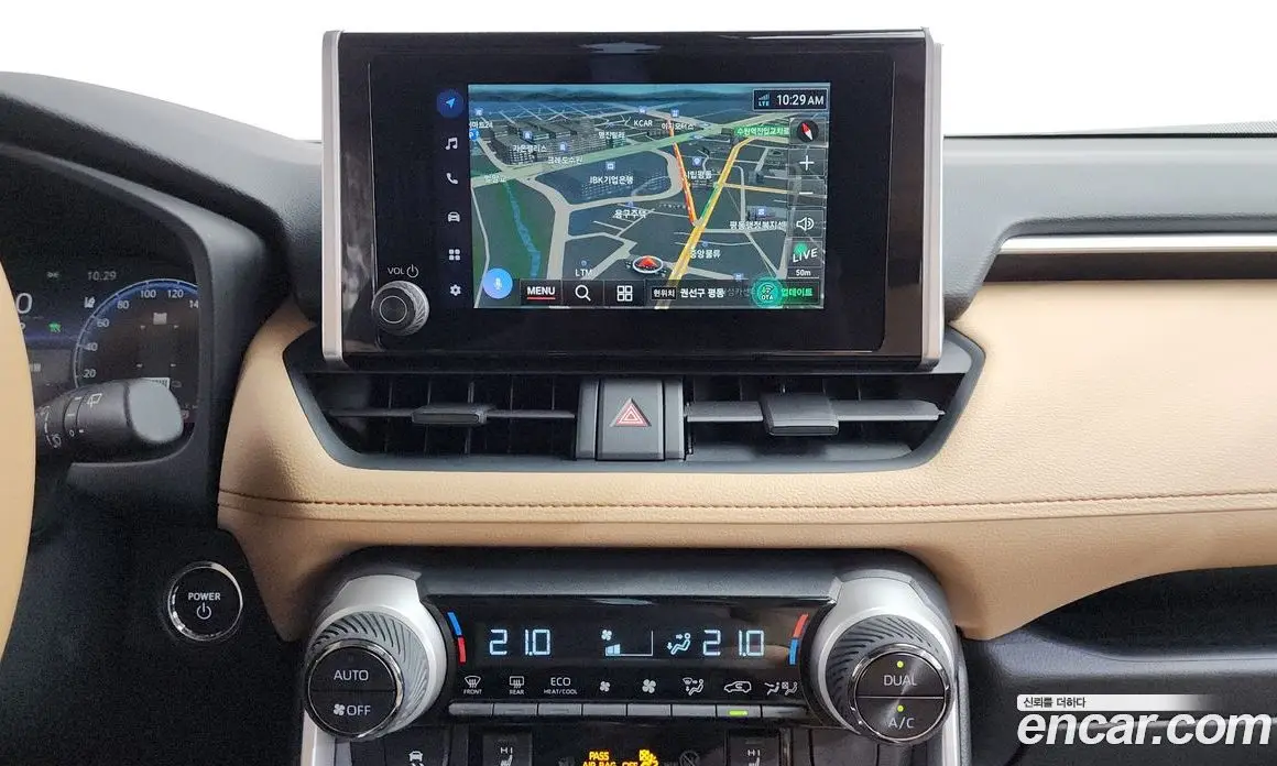 Toyota RAV4 2025 2.5 автомат (гидро), фото 18 Toyota RAV4 2025 2.5 автомат (гидро), фото 18