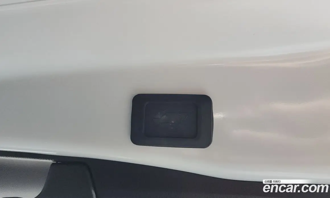 Toyota RAV4 2025 2.5 автомат (гидро), фото 23 Toyota RAV4 2025 2.5 автомат (гидро), фото 23