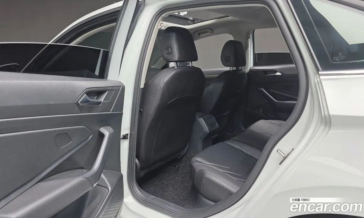 Volkswagen Jetta 2021 1.4 автомат (гидро), фото 23 Volkswagen Jetta 2021 1.4 автомат (гидро), фото 23