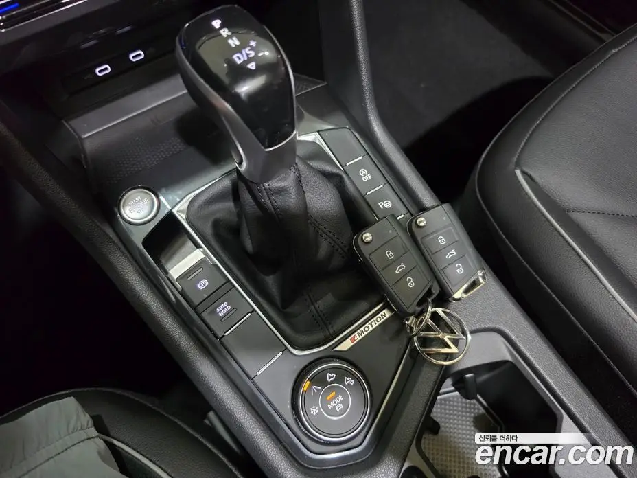 Volkswagen Tiguan 2022 2.0 автомат (гидро), фото 9