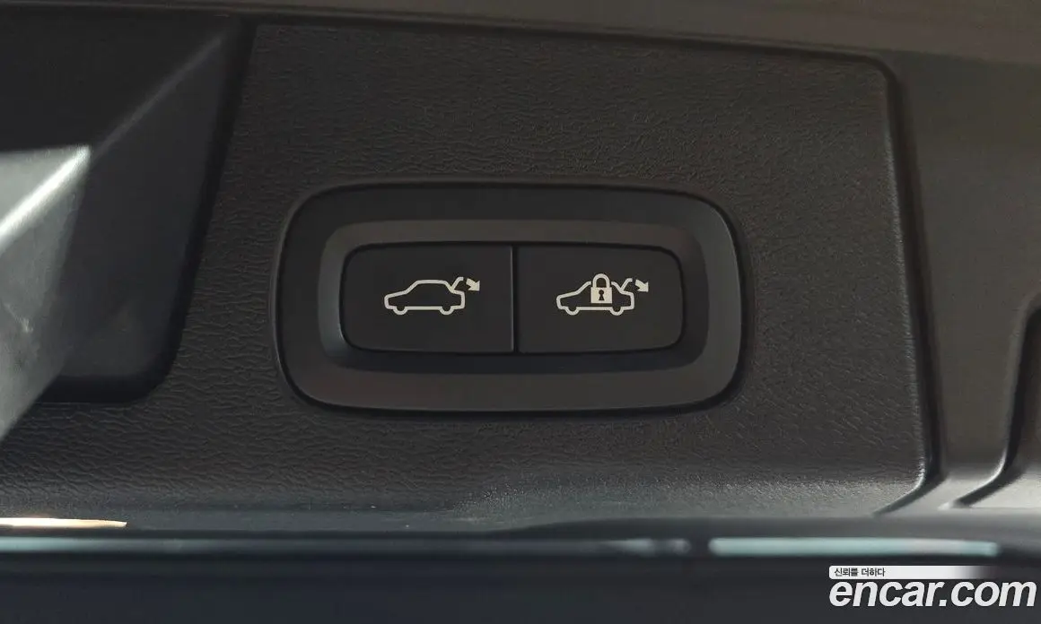 Volvo XC60 2021 2.0 автомат (гидро), фото 26 Volvo XC60 2021 2.0 автомат (гидро), фото 26
