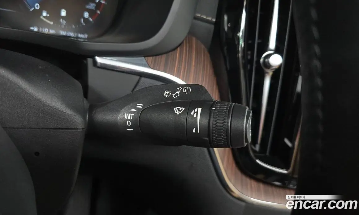 Volvo XC60 2021 2.0 автомат (гидро), фото 29 Volvo XC60 2021 2.0 автомат (гидро), фото 29