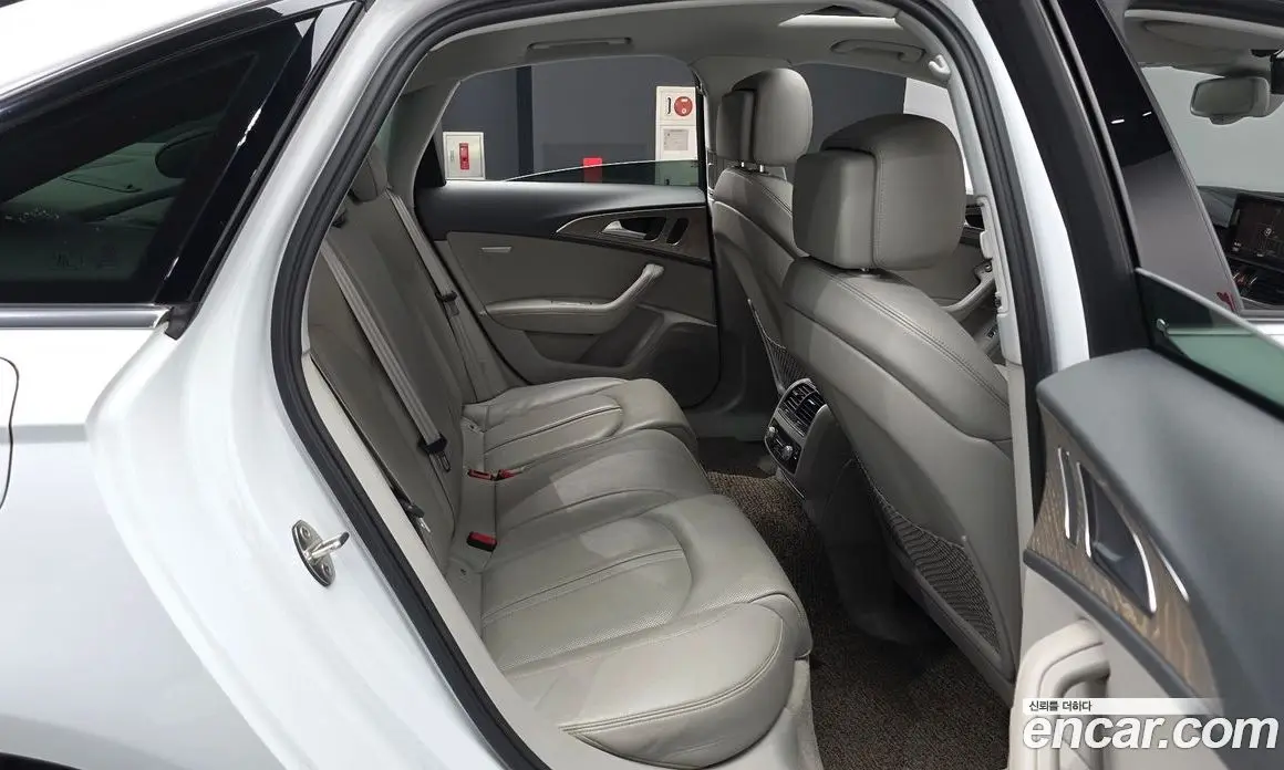 Audi A6 2016 3.0 автомат (гидро), фото 12 Audi A6 2016 3.0 автомат (гидро), фото 12