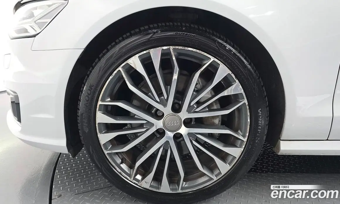 Audi A6 2016 3.0 автомат (гидро), фото 5 Audi A6 2016 3.0 автомат (гидро), фото 5