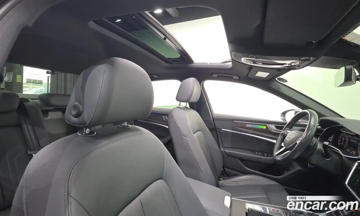 Audi A6 2019 2.0 автомат (гидро), фото 12