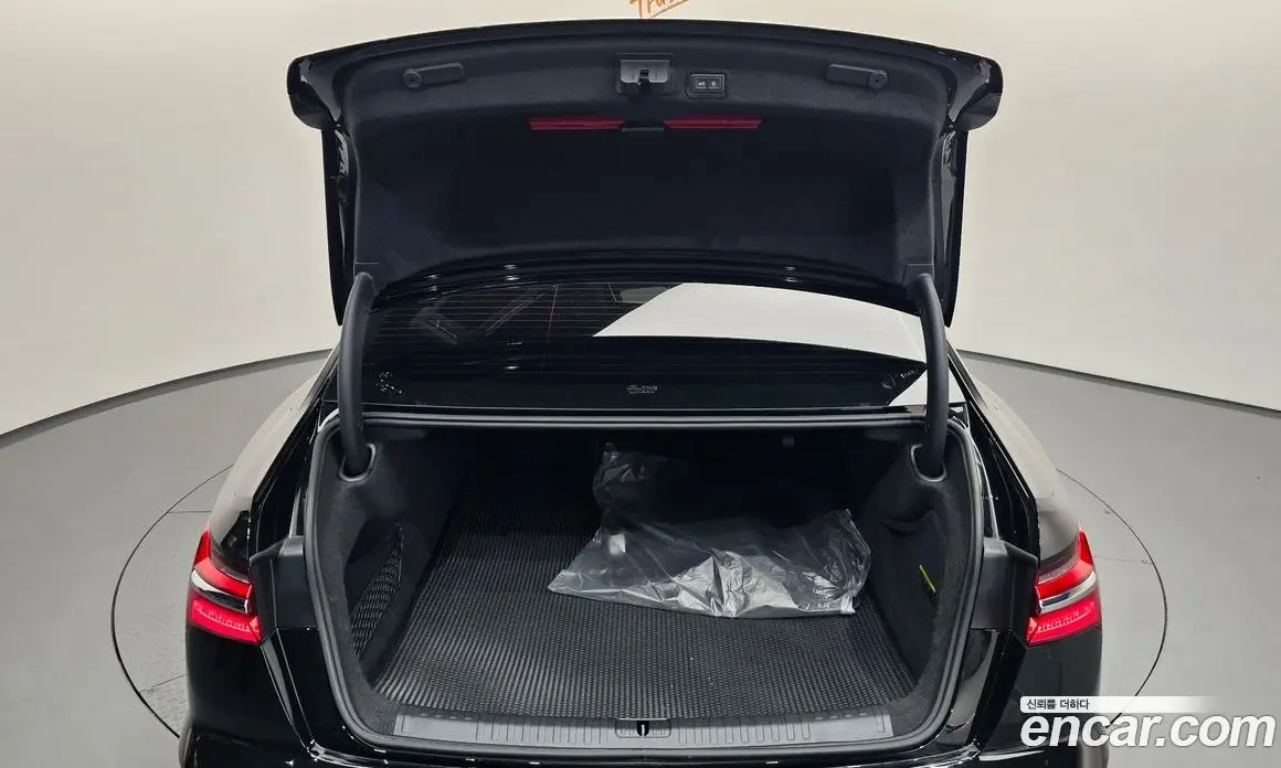 Audi A6 2023 2.0 автомат (гидро), фото 24 Audi A6 2023 2.0 автомат (гидро), фото 24