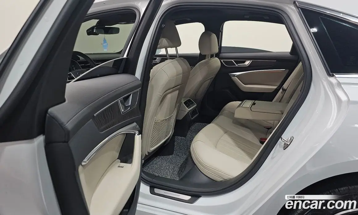 Audi A6 2023 2.0 автомат (гидро), фото 16 Audi A6 2023 2.0 автомат (гидро), фото 16