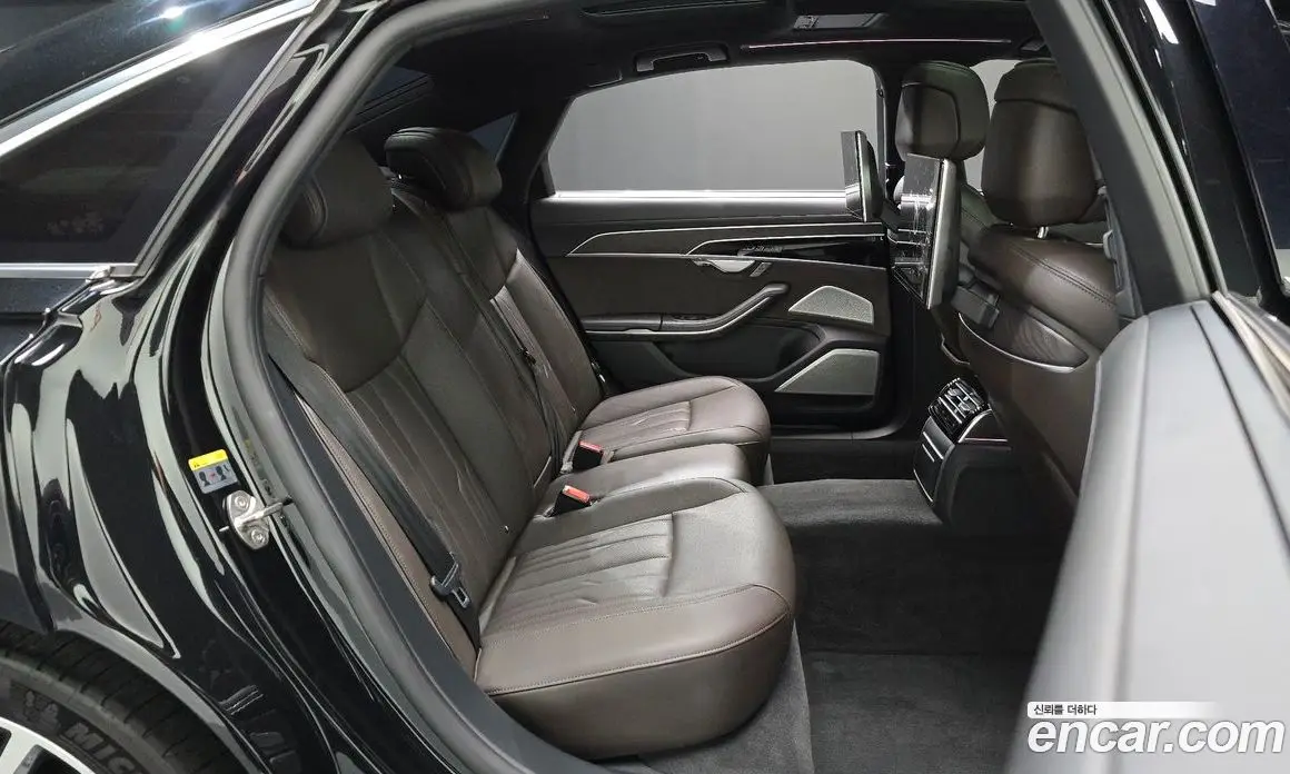 Audi A8 2022 3.0 автомат (гидро), фото 17 Audi A8 2022 3.0 автомат (гидро), фото 17