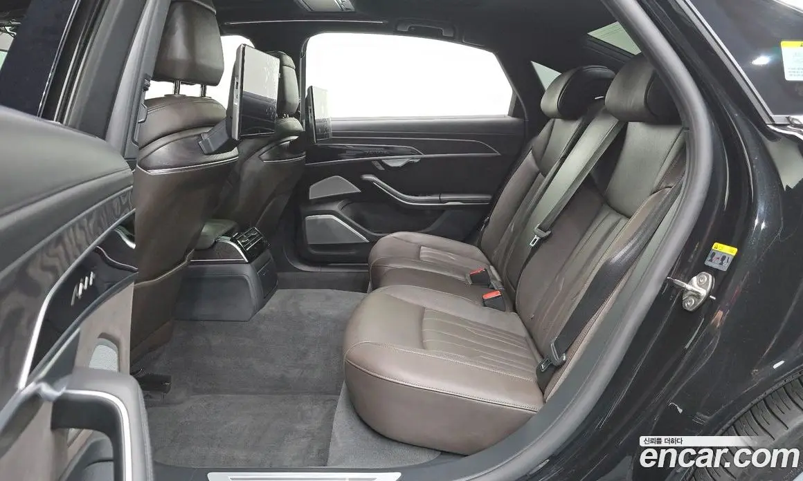 Audi A8 2022 3.0 автомат (гидро), фото 18 Audi A8 2022 3.0 автомат (гидро), фото 18