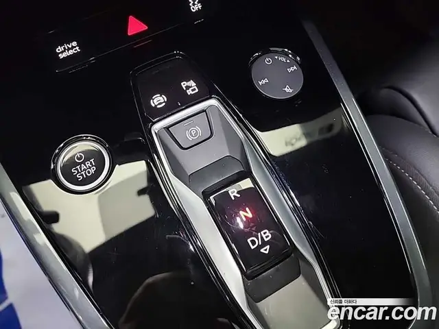 Audi Q4 e-tron 2024 1.0 автомат (гидро), миниатюра 8 Audi Q4 e-tron 2024 1.0 автомат (гидро), миниатюра 8