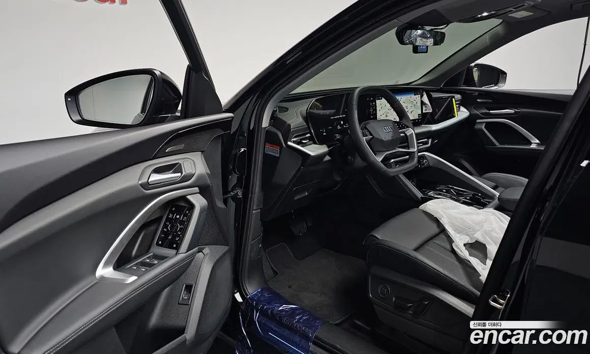 Audi Q5 2025 2.0 автомат (гидро), фото 16