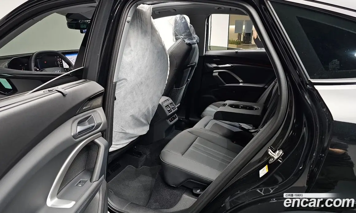 Audi Q5 2025 2.0 автомат (гидро), фото 17
