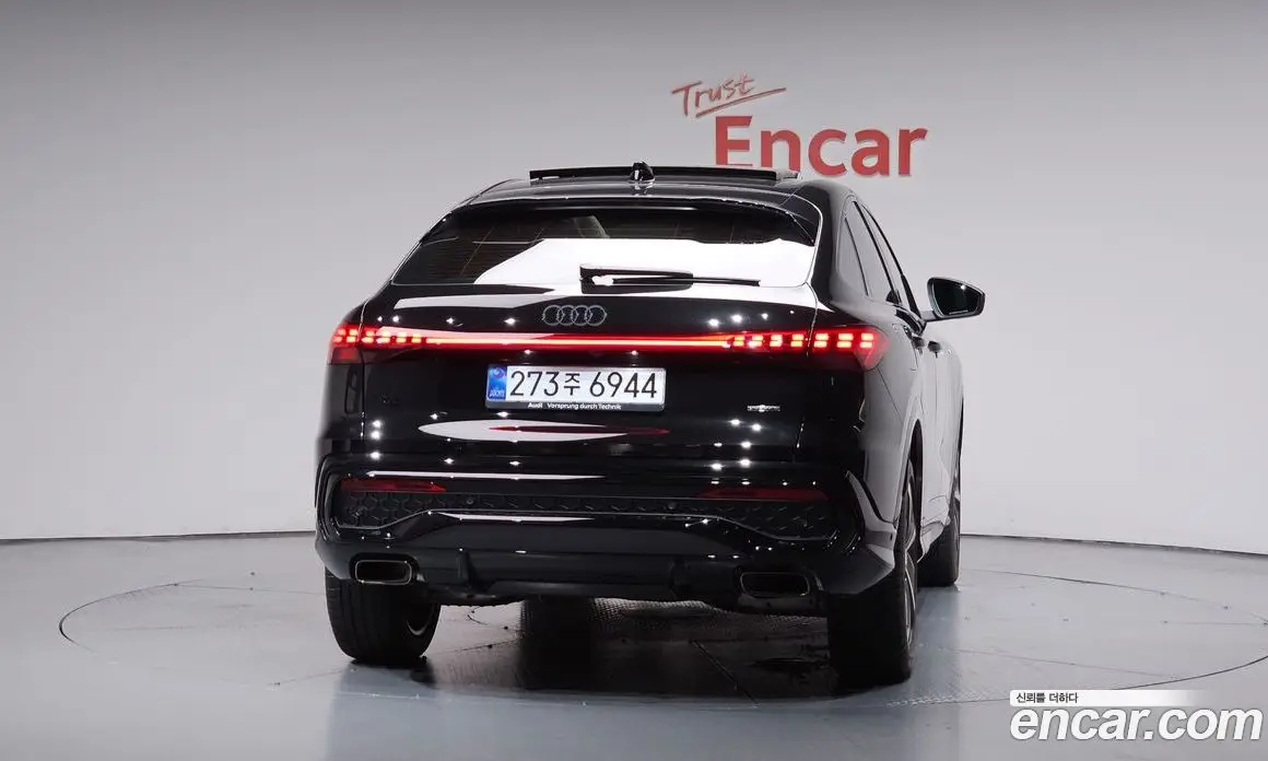Audi Q5 2025 2.0 автомат (гидро), фото 3