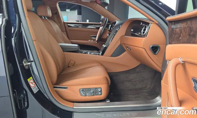 Bentley Flying Spur 2018 4.0 автомат (гидро), миниатюра 11 Bentley Flying Spur 2018 4.0 автомат (гидро), миниатюра 11