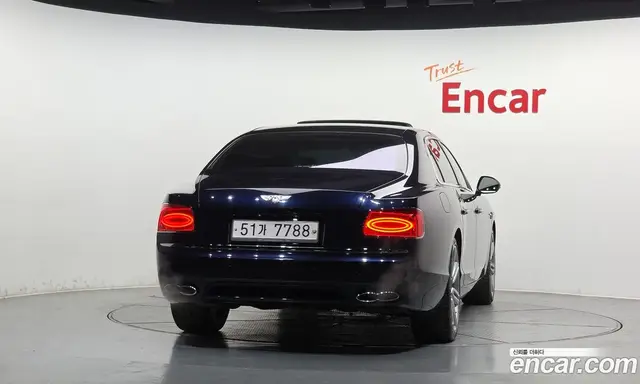 Bentley Flying Spur 2018 4.0 автомат (гидро), миниатюра 4 Bentley Flying Spur 2018 4.0 автомат (гидро), миниатюра 4