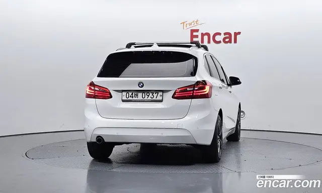 BMW 2 серия 2015 2.0 автомат (гидро), миниатюра 4 BMW 2 серия 2015 2.0 автомат (гидро), миниатюра 4