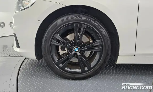 BMW 2 серия 2015 2.0 автомат (гидро), миниатюра 5 BMW 2 серия 2015 2.0 автомат (гидро), миниатюра 5