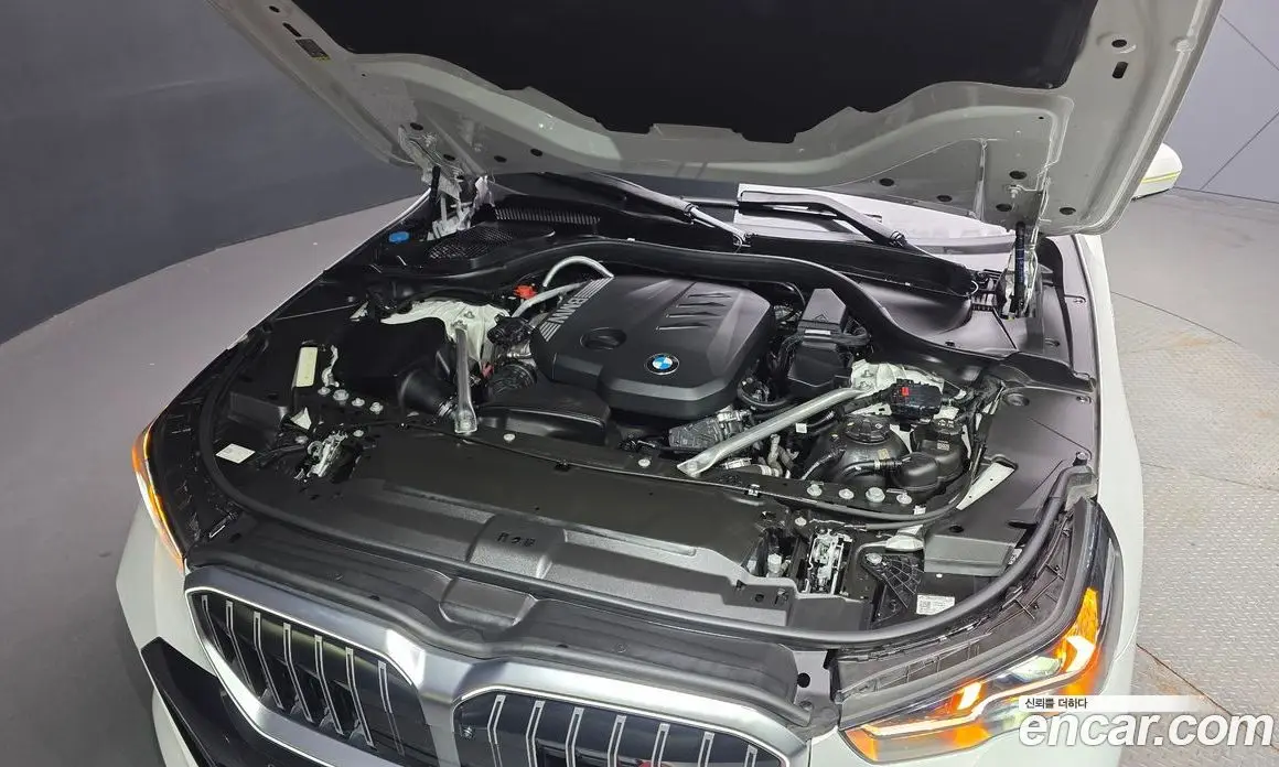 BMW 5 серия 2024 2.0 автомат (гидро), фото 5 BMW 5 серия 2024 2.0 автомат (гидро), фото 5