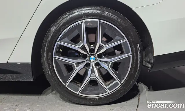 BMW 5 серия 2024 2.0 автомат (гидро), миниатюра 6 BMW 5 серия 2024 2.0 автомат (гидро), миниатюра 6