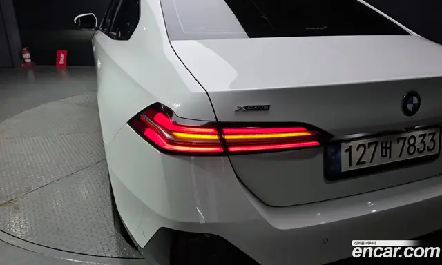 BMW 5 серия 2024 2.0 автомат (гидро), миниатюра 8 BMW 5 серия 2024 2.0 автомат (гидро), миниатюра 8