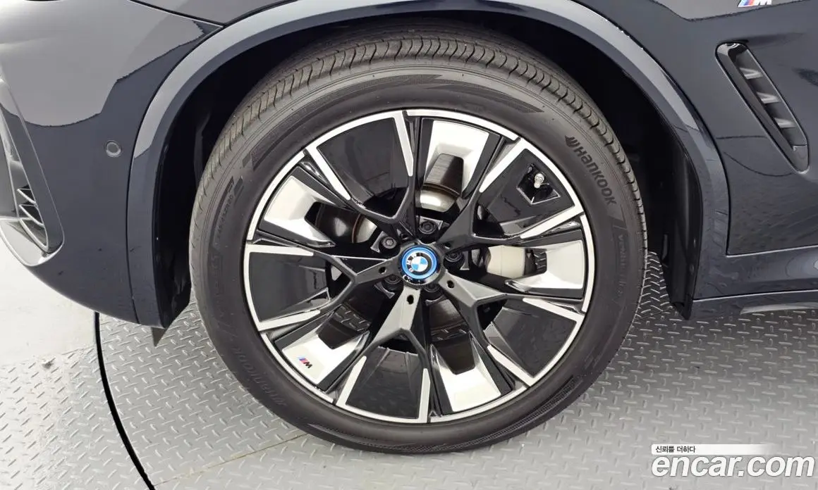 BMW iX3 2023 0.2 автомат (гидро), фото 5 BMW iX3 2023 0.2 автомат (гидро), фото 5
