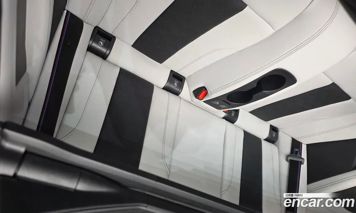 BMW M4 2025 3.0 автомат (гидро), фото 16 BMW M4 2025 3.0 автомат (гидро), фото 16