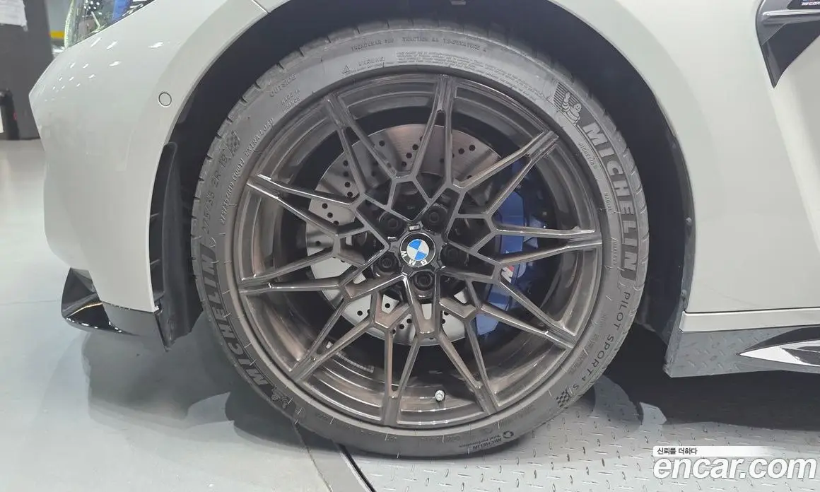 BMW M4 2025 3.0 автомат (гидро), фото 5 BMW M4 2025 3.0 автомат (гидро), фото 5