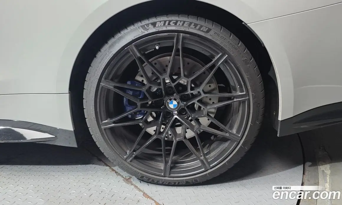 BMW M4 2025 3.0 автомат (гидро), фото 7 BMW M4 2025 3.0 автомат (гидро), фото 7