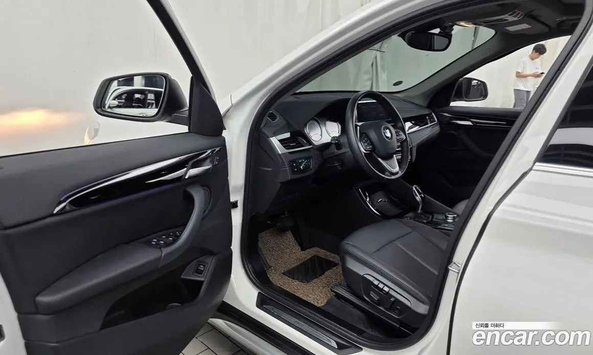 BMW X1 2022 2.0 автомат (гидро), фото 13 BMW X1 2022 2.0 автомат (гидро), фото 13