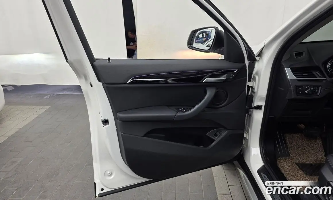 BMW X1 2022 2.0 автомат (гидро), фото 14 BMW X1 2022 2.0 автомат (гидро), фото 14