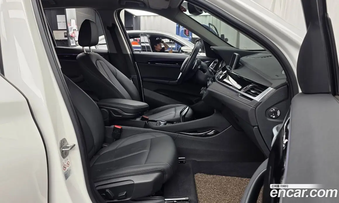 BMW X1 2022 2.0 автомат (гидро), фото 17 BMW X1 2022 2.0 автомат (гидро), фото 17