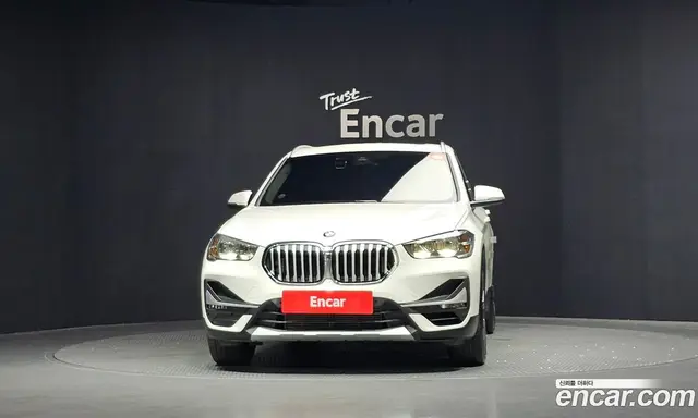 BMW X1 2022 2.0 автомат (гидро), миниатюра 3 BMW X1 2022 2.0 автомат (гидро), миниатюра 3