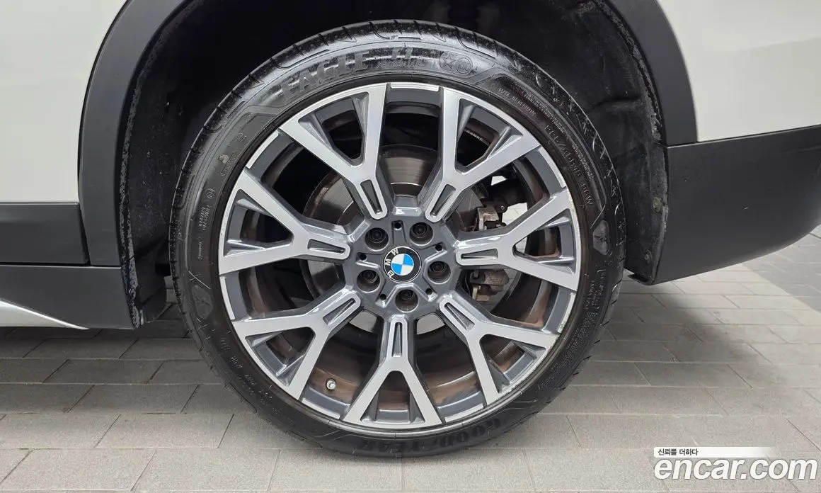 BMW X1 2022 2.0 автомат (гидро), фото 7 BMW X1 2022 2.0 автомат (гидро), фото 7