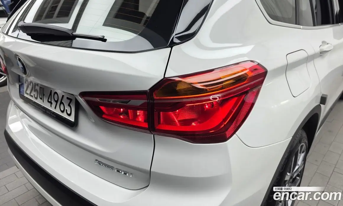 BMW X1 2022 2.0 автомат (гидро), фото 9 BMW X1 2022 2.0 автомат (гидро), фото 9
