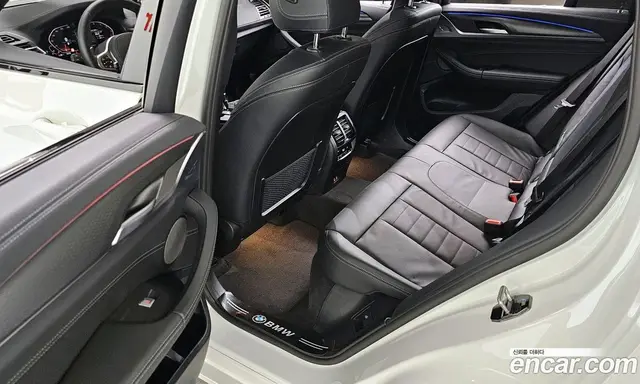 BMW X4 2025 2.0 автомат (гидро), миниатюра 11