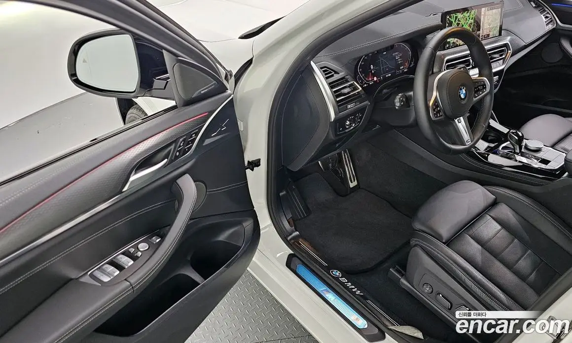 BMW X4 2025 2.0 автомат (гидро), фото 10