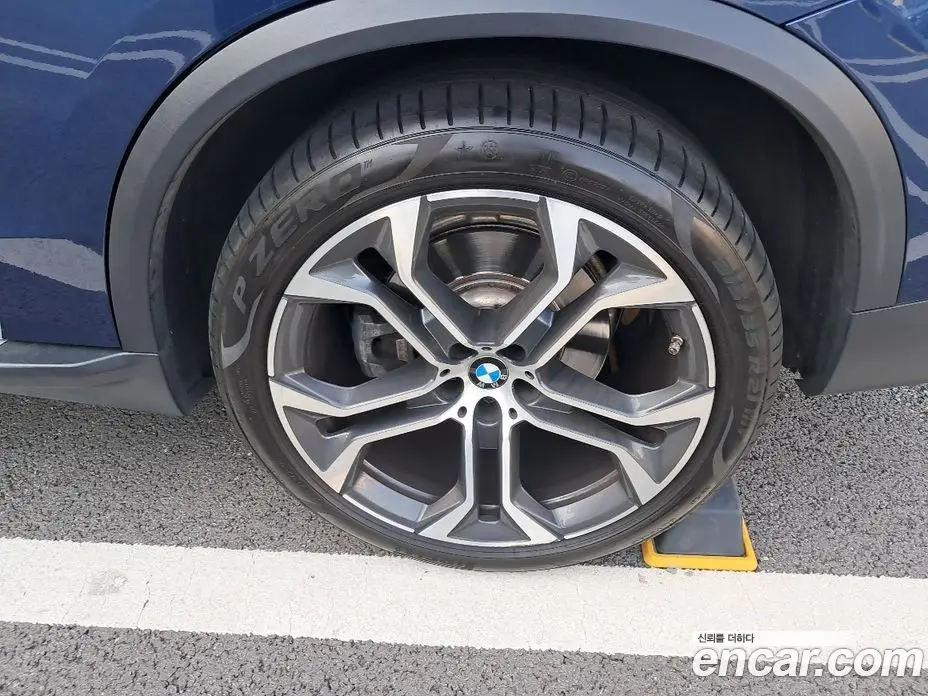 BMW X5 2021 3.0 автомат (гидро), фото 13
