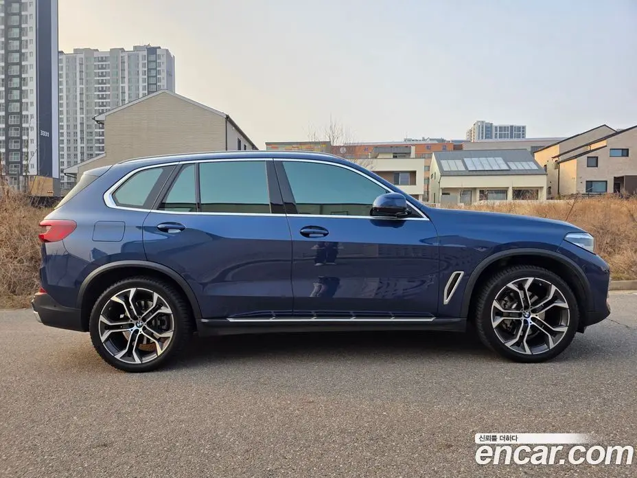 BMW X5 2021 3.0 автомат (гидро), фото 6