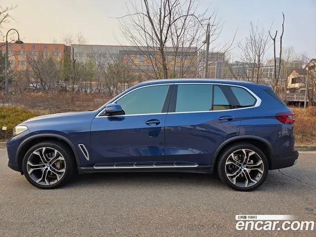 BMW X5 2021 3.0 автомат (гидро), миниатюра 7