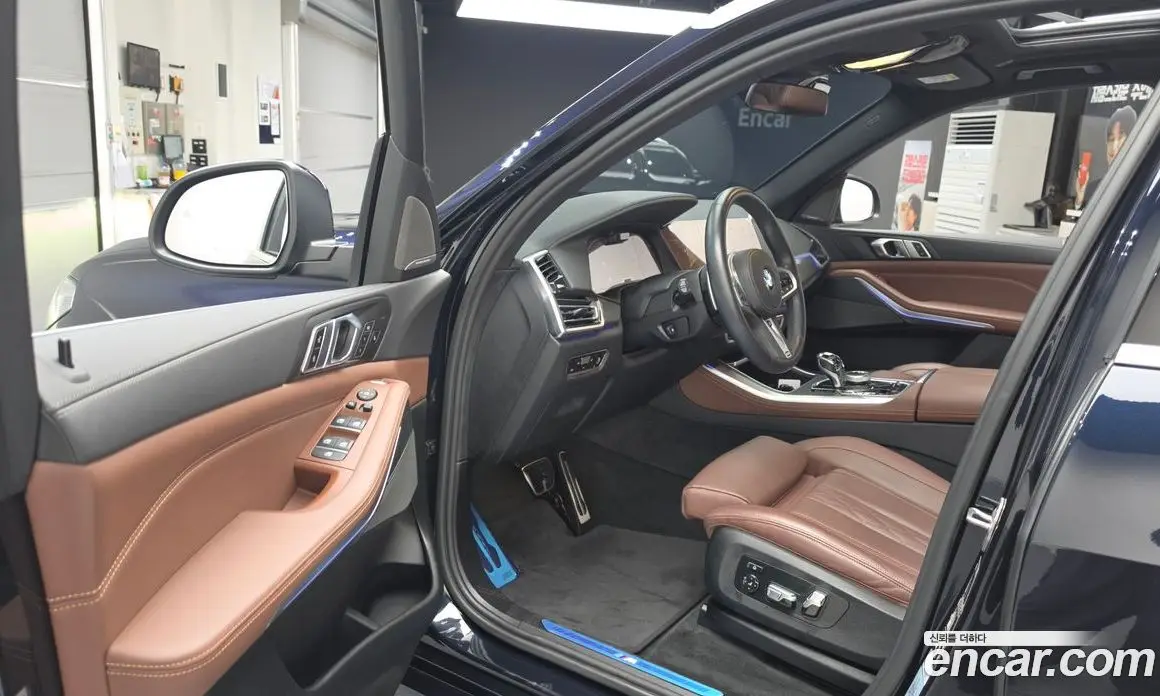 BMW X5 2023 3.0 автомат (гидро), фото 13