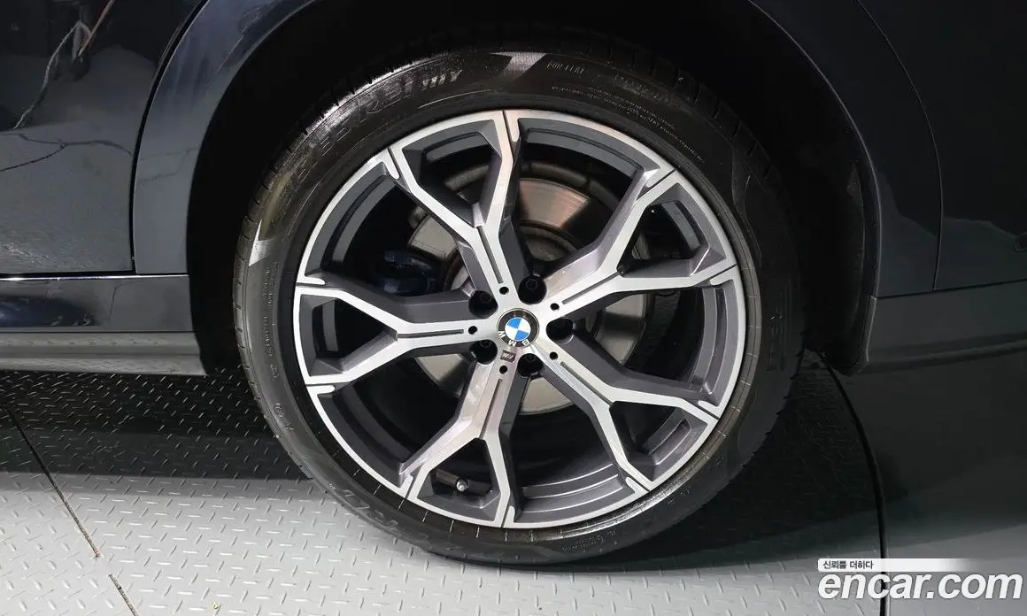 BMW X6 2021 3.0 автомат (гидро), фото 7 BMW X6 2021 3.0 автомат (гидро), фото 7