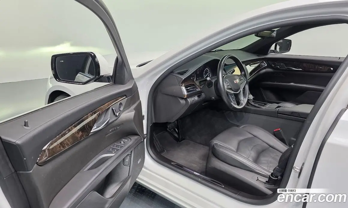Cadillac CT6 2018 2.0 автомат (гидро), фото 13 Cadillac CT6 2018 2.0 автомат (гидро), фото 13