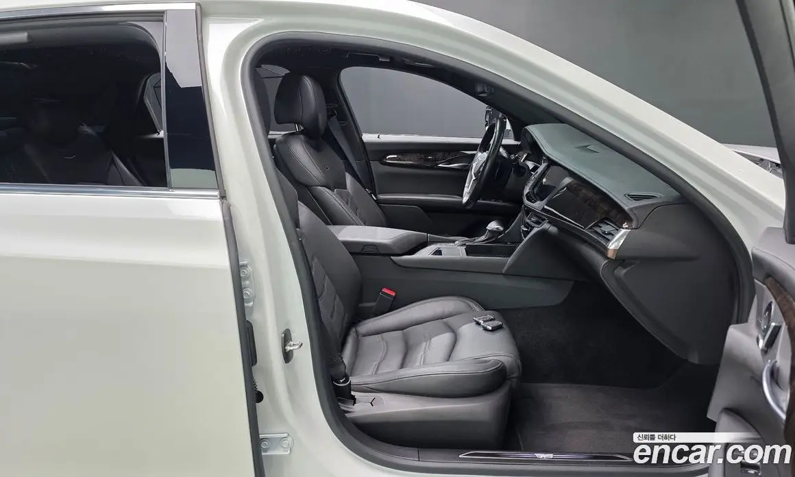 Cadillac CT6 2018 2.0 автомат (гидро), фото 16 Cadillac CT6 2018 2.0 автомат (гидро), фото 16