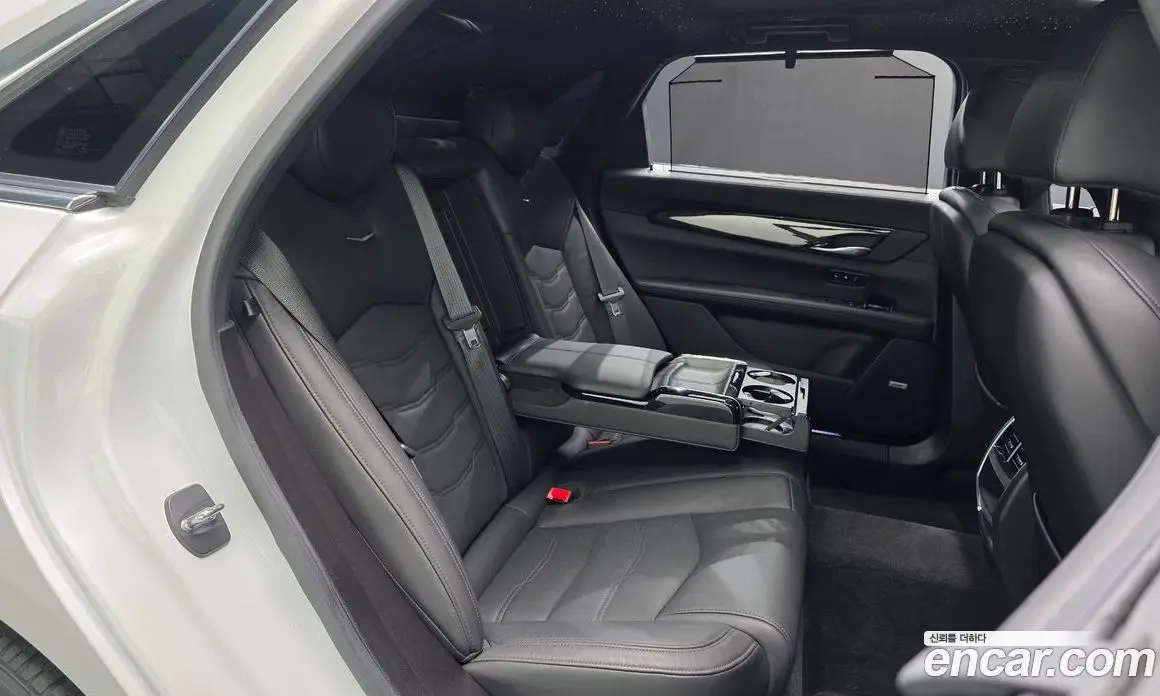 Cadillac CT6 2018 2.0 автомат (гидро), фото 17 Cadillac CT6 2018 2.0 автомат (гидро), фото 17