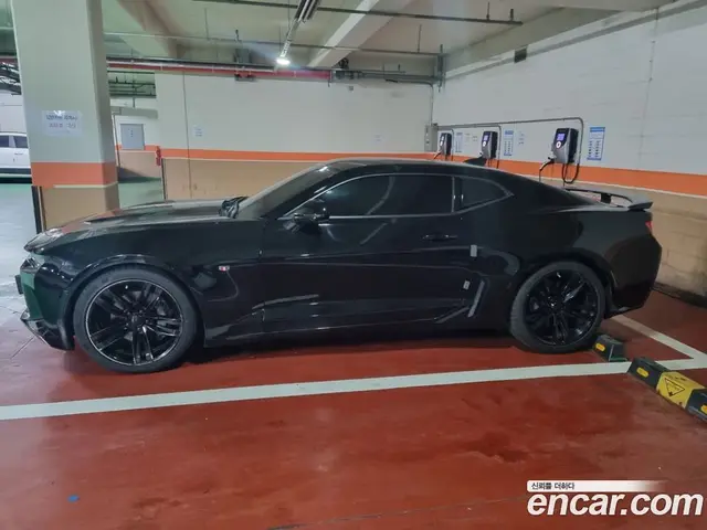 Chevrolet Camaro 2017 6.2 автомат (гидро), миниатюра 3 Chevrolet Camaro 2017 6.2 автомат (гидро), миниатюра 3