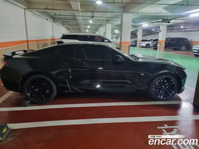 Chevrolet Camaro 2017 6.2 автомат (гидро), миниатюра 4 Chevrolet Camaro 2017 6.2 автомат (гидро), миниатюра 4