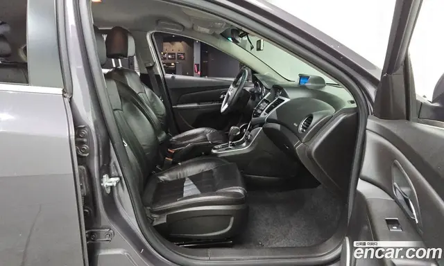 Chevrolet Cruze 2011 2.0 автомат (гидро), миниатюра 12