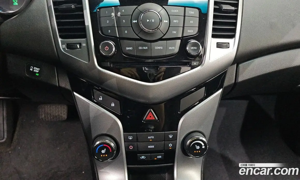 Chevrolet Cruze 2011 2.0 автомат (гидро), фото 20