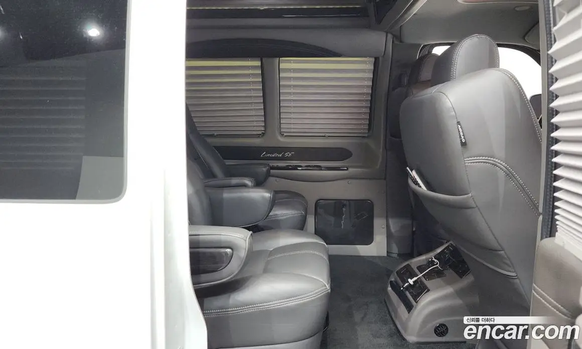Chevrolet Express Van 2018 6.0 автомат (гидро), фото 17
